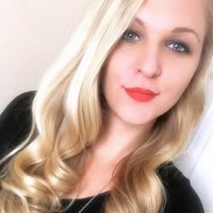 Meet your Posher, Emylee